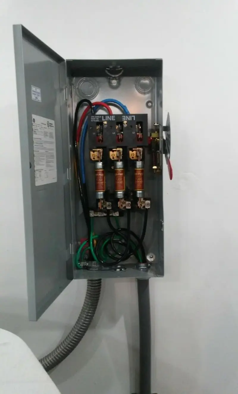 Three-phase disconnect switch installed for Electrical Wiring & Rewiring in Waterbury